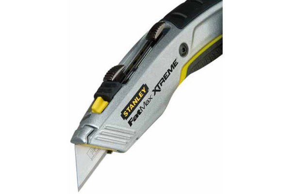 Ніж FatMax® Xtreme ™ довжиною 180 мм з двома висувними лезами для оздоблювальних робіт STANLEY 0-10-789