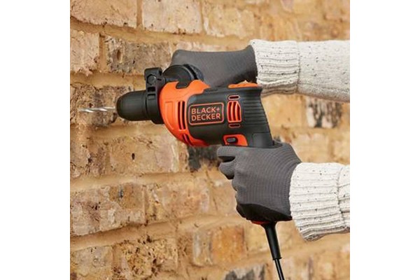 Дриль мережевий ударний BLACK+DECKER BEH710