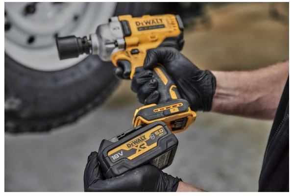 Гайковерт ударний акумуляторний безщітковий DeWALT DCF891P2G