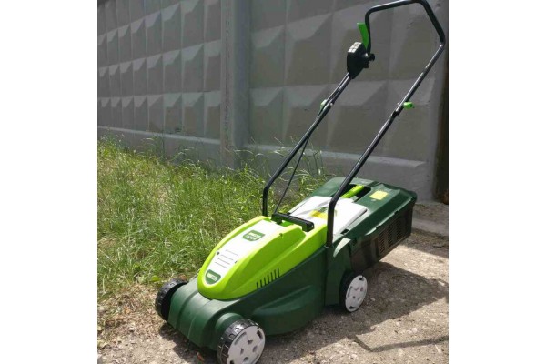 Газонокосарка Iron Angel EM 3210