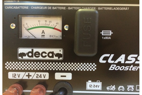 Пуско-зарядний пристрій Deca Class Booster 220A