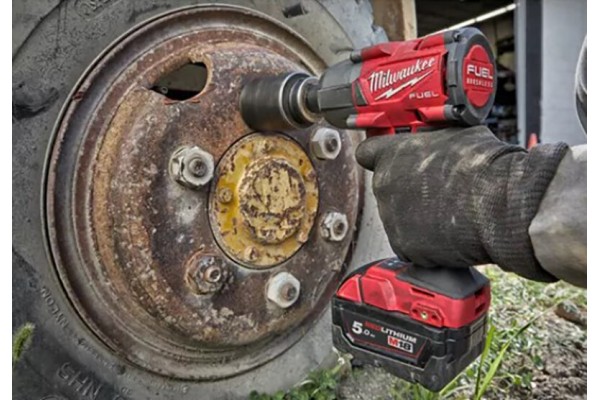 Гайковерт акумуляторний Milwaukee 1/2" M18 FMTIW2P12-0X без АКБ та ЗП (4933478452)