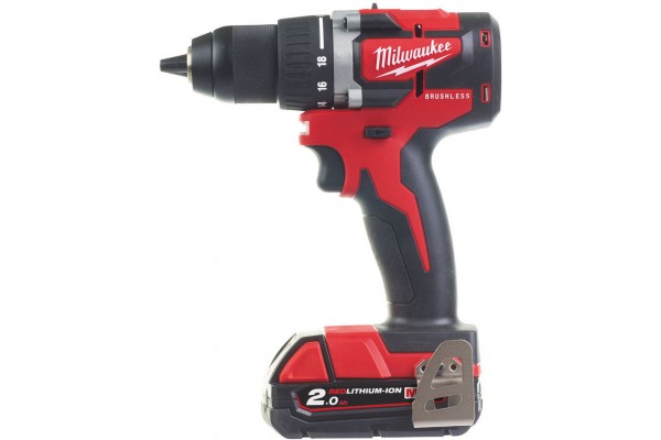 Акумуляторна дриль-шурупокрут Milwaukee M18 CBLDD-202C (4933464317)