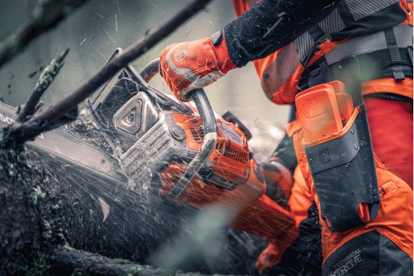 Бензопила Husqvarna 592ХР (9704931-44)
