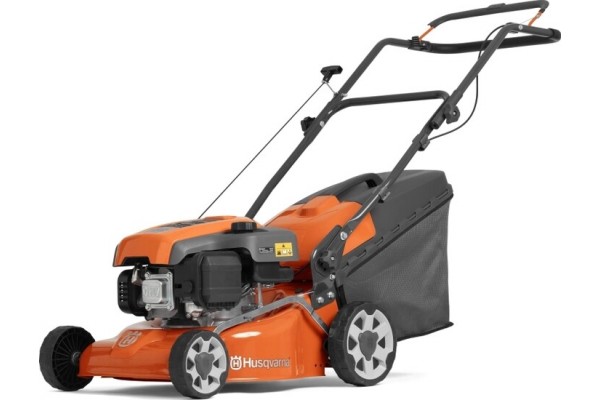 Бензинова газонокосарка Husqvarna LC 140P (9704881-01)