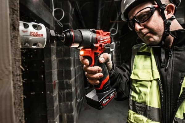 Акумуляторний шурупокрут Milwaukee M12 FDD2-202X (4933479873)