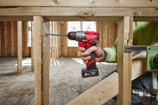 Акумуляторний шурупокрут Milwaukee M12 (FPD2-0) (4933479867) (без АКБ та ЗП)