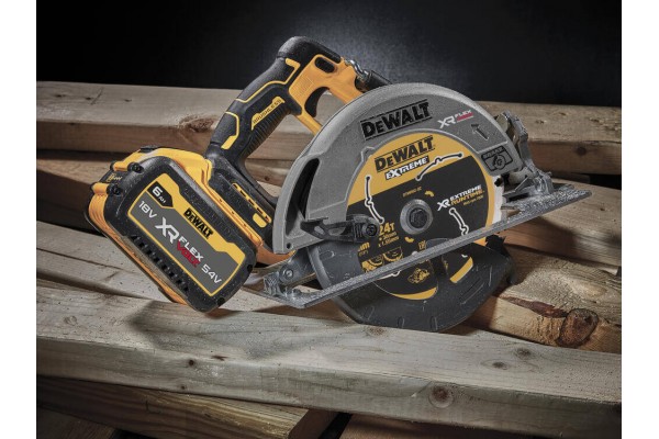 Пила дискова акумуляторна безщіткова DeWALT DCS573T1