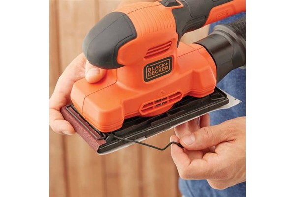 Шліфмашина вібраційна мережева BLACK+DECKER BEW220