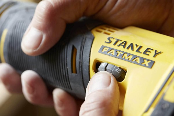 Багатофункціональний інструмент акумуляторний STANLEY FATMAX SFMCE510B