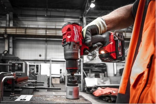 Акумуляторний шурупокрут Milwaukee M18 (FPD3-502X GEN 4) (4933479860)