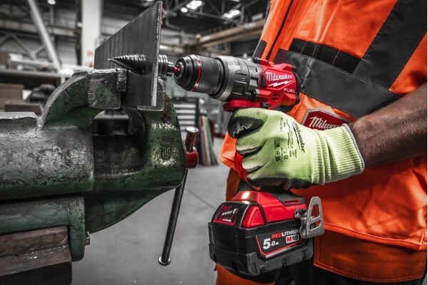 Акумуляторний шурупокрут Milwaukee M18 (FPD3-502X GEN 4) (4933479860)