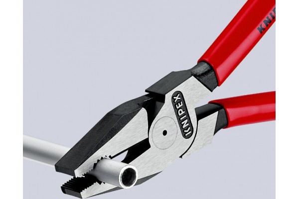 Плоскогубці KNIPEX 180 мм (02 02 180)