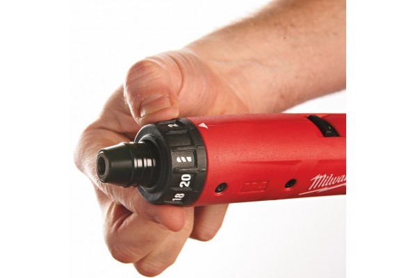 Акумуляторна викрутка Milwaukee M4 D-202B (4933440475)