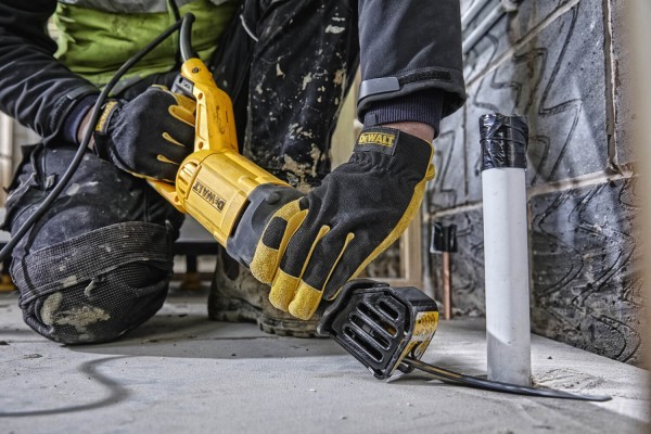 Пила шабельна мережева DeWALT DWE305PK