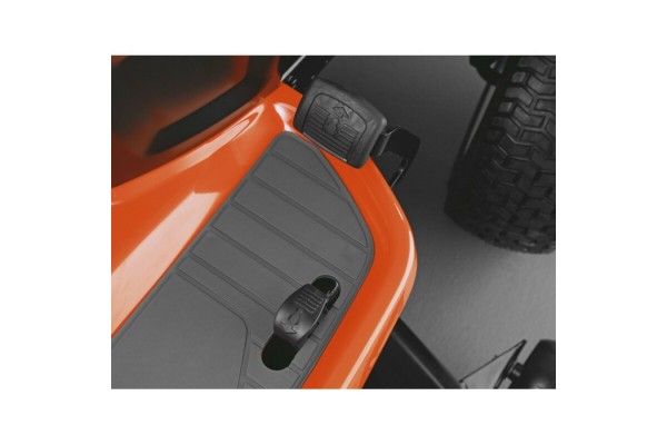 Трактор садовий Husqvarna TC 138 (9605102-00)