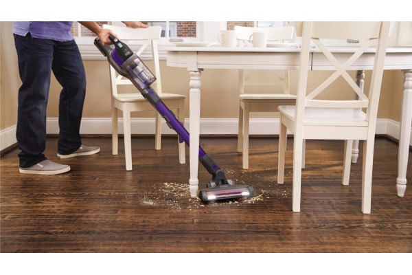 Пилосос акумуляторний BLACK+DECKER BHFEV182CP