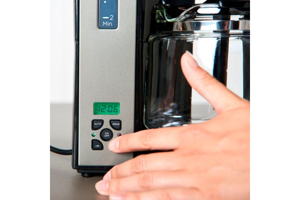 Кавоварка BLACK+DECKER BXCO1000E
