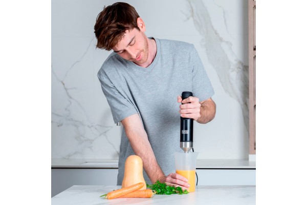 Ручний блендер BLACK+DECKER BXHB1501E