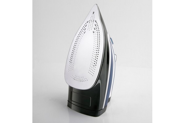 Праска BLACK+DECKER BXIR2402E