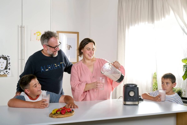 Стаціонарний блендер BLACK+DECKER BXJB2000E