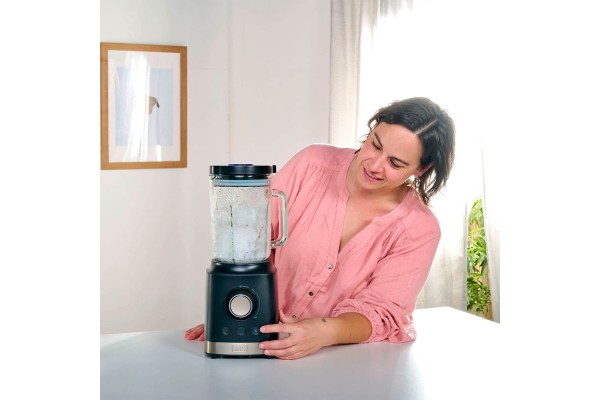 Стаціонарний блендер BLACK+DECKER BXJB2000E