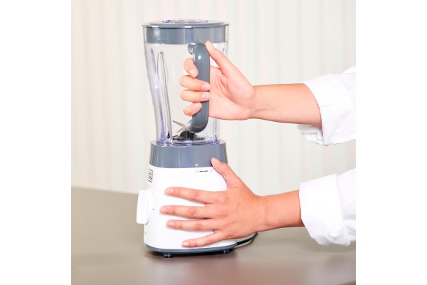 Стаціонарний блендер BLACK+DECKER BXJB500E