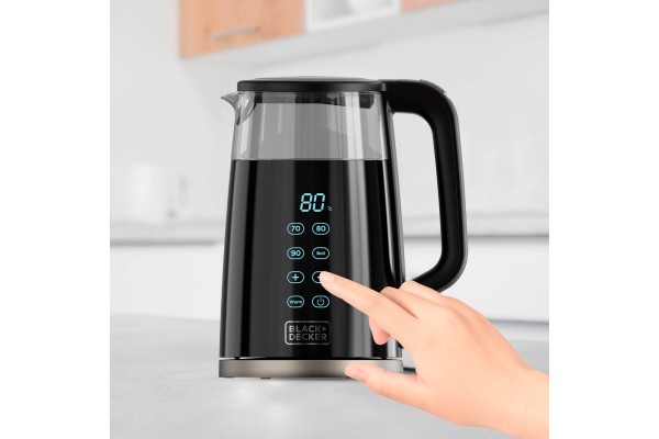 Електрочайник BLACK+DECKER BXKE2206E