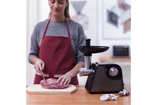 М’ясорубка BLACK+DECKER BXMMA1000E