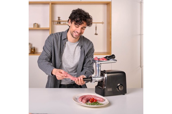 М’ясорубка BLACK+DECKER BXMMA2200E