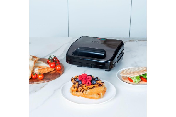 Бутербродниця BLACK+DECKER BXSA754E