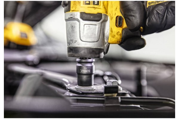 Гайковерт ударний акумуляторний безщітковий DeWALT DCF902D2