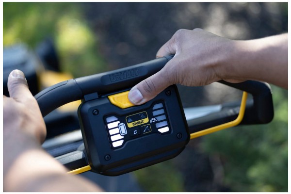 Газонокосарка акумуляторна безщіткова DeWALT DCMWP134W2