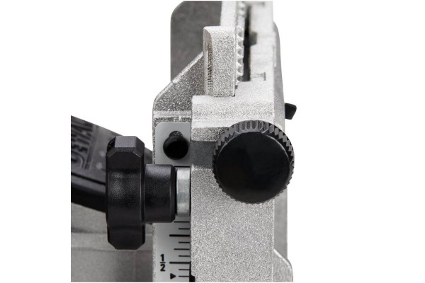 Фрезер акумуляторний безщітковий DeWALT DCW682NT