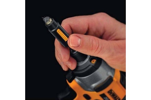 Голівка торцева магнітна DeWALT DT7450