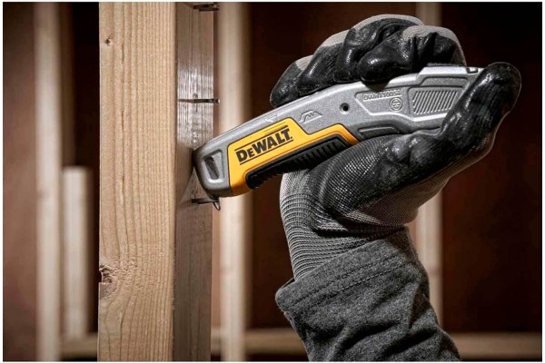 Ніж DeWALT DWHT10054-0