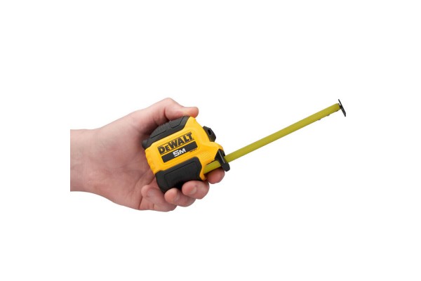 Рулетка вимірювальна COMPACT, 5 м х 28 мм DeWALT DWHT38114-0