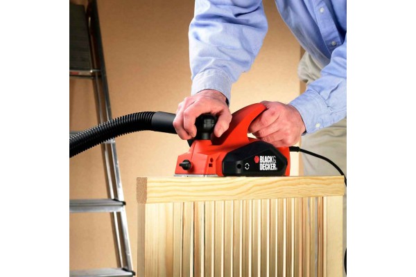 Рубанок мережевий BLACK+DECKER KW712KA