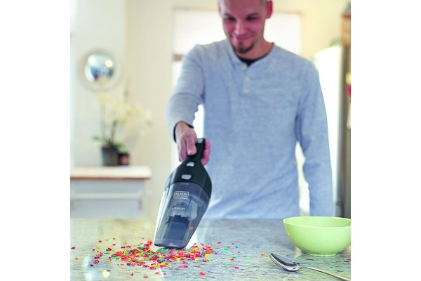 Пилосос акумуляторний BLACK+DECKER NSVA315J