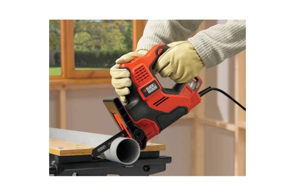 Пила шабельна мережева BLACK+DECKER RS890K