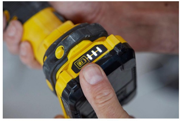 Багатофункціональний інструмент акумуляторний STANLEY FATMAX SFMCE500D2K