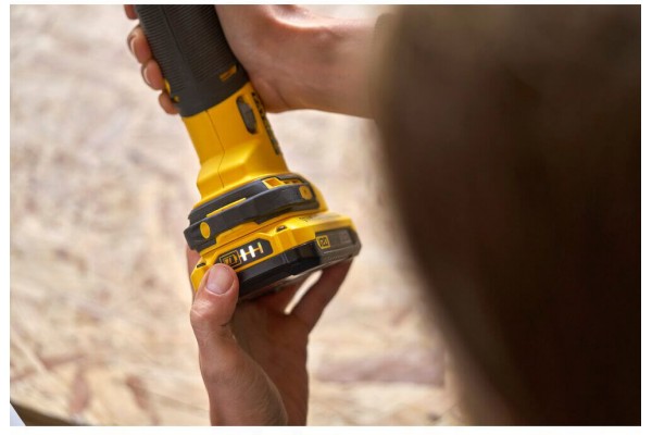 Багатофункціональний інструмент акумуляторний STANLEY FATMAX SFMCE500D2K