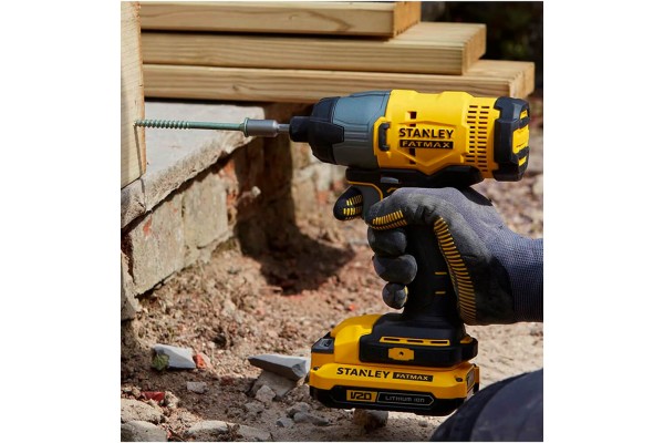 Набір акумуляторних інструментів STANLEY FATMAX SFMCK469M2