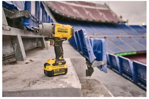 Гайковерт ударний акумуляторний STANLEY FATMAX SFMCF940M1