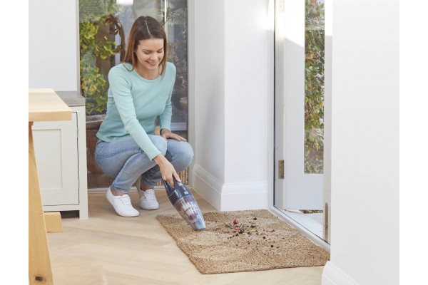 Пилосос акумуляторний (електровіник) BLACK+DECKER SVB520JW