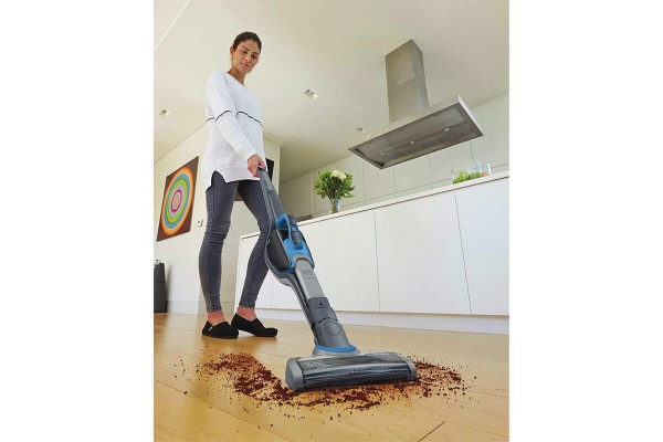 Пилосос акумуляторний (електровіник) BLACK+DECKER SVJ520BFS