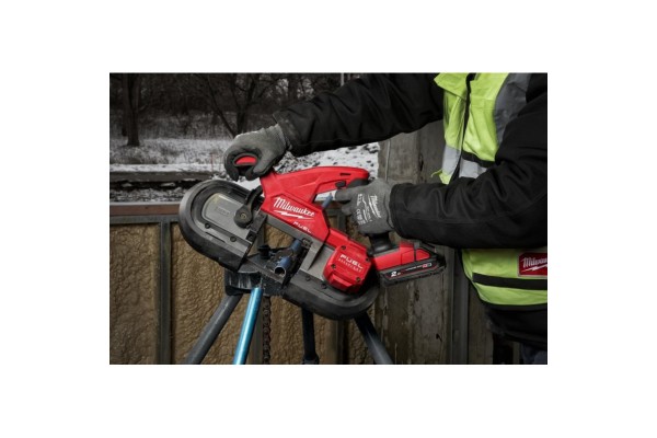 Акумуляторна компактна стрічкова пила M18FBS85-0C (+ полотно, захисні чохли, HD кейс)