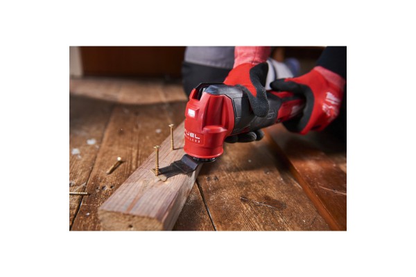 Акумуляторний компактний багатофункціональний інструмент (реноватор) MILWAUKEE M12 FUEL FMT-422X, (+