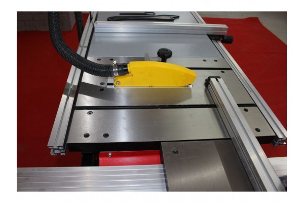 Циркулярна пила Holzmann TS 200