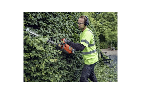 Кущоріз бензиновий Husqvarna 522HD60X (9676587-01)